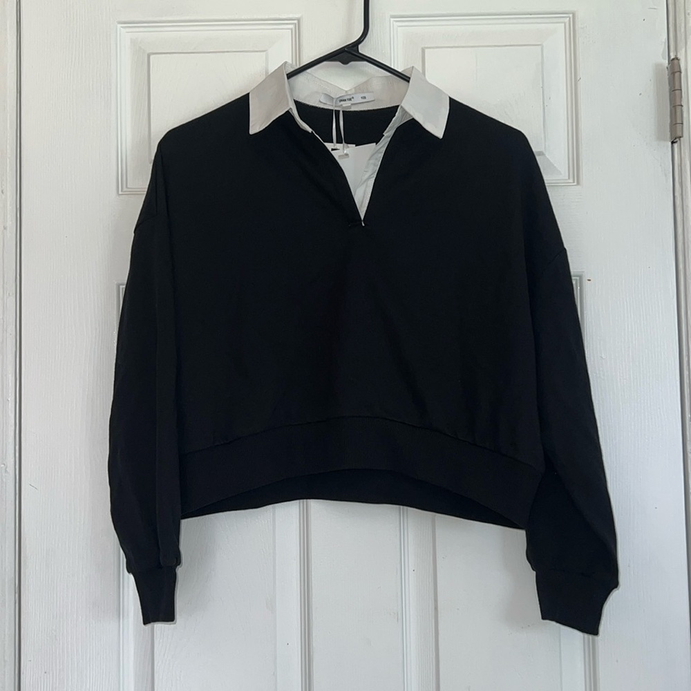NWOT - Shan Yue long sleeve black top new without tags white collar style shirt